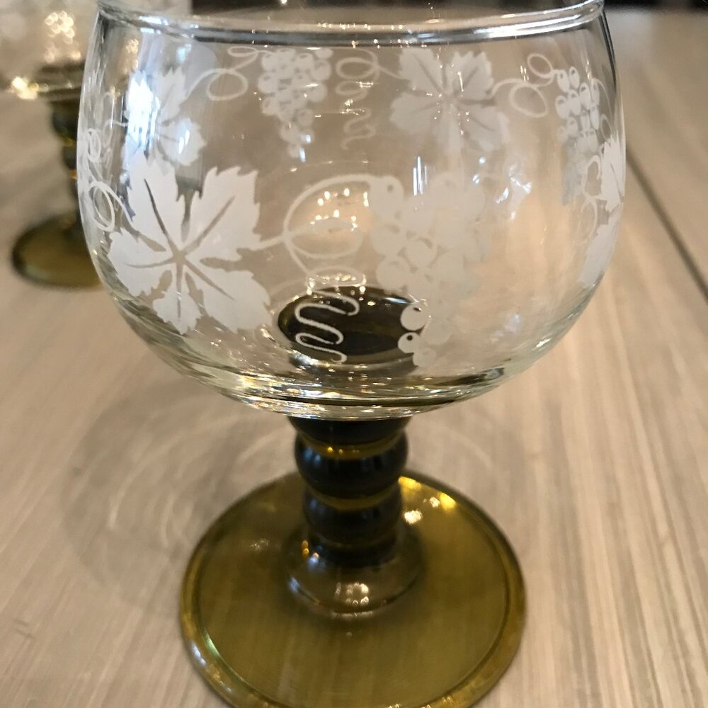 Set Of Four Wine Glasses Vintage